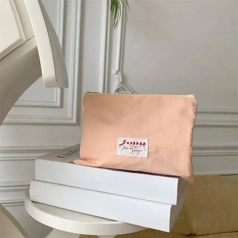 Pochette Cosmétique en Toile – Style Coréen Minimaliste