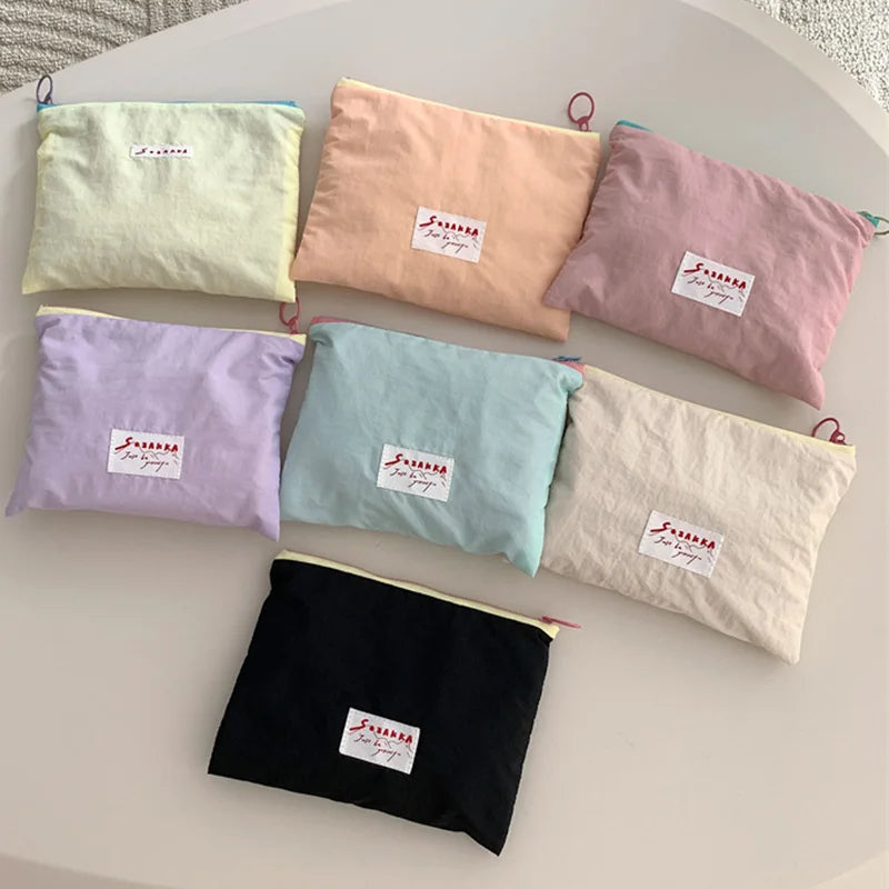 Simple Black Canvas Cosmetic Clutch Bag Large Makeup Organizer Bags Korean Cosmetic Pouch Women Cute Toiletry Beauty Case